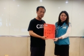 2024-10-22，嘉義縣政府第7屆政府服務獎，衛生局透過「終結結核 最嘉戰力」目標，精進篩檢全現形、治療一把罩等方案，推行全民篩檢胸部X光、精準防治血篩潛伏感OUR、全國首創潛伏結核感染完治營養費等，量身打造多元防治作為，提供更專業優質的服務品質。https://www.cyhg.gov.tw/News_Content.aspx?n=16&s=242331